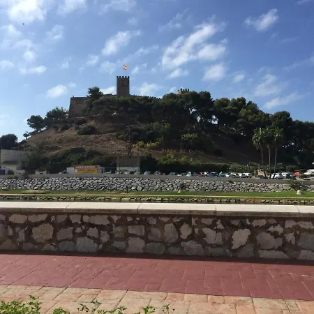 Estudio Solyplayarelax Апартаменты Фуэнхирола